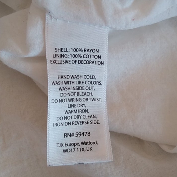 Kenji Summer dress or Coverup - Picture 5 of 9